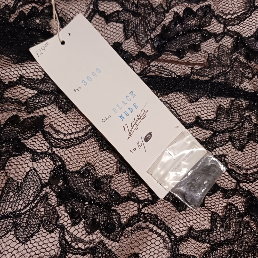 80s Stone Ferris Beaded Lace Evening Gown - Picture 10 of 12